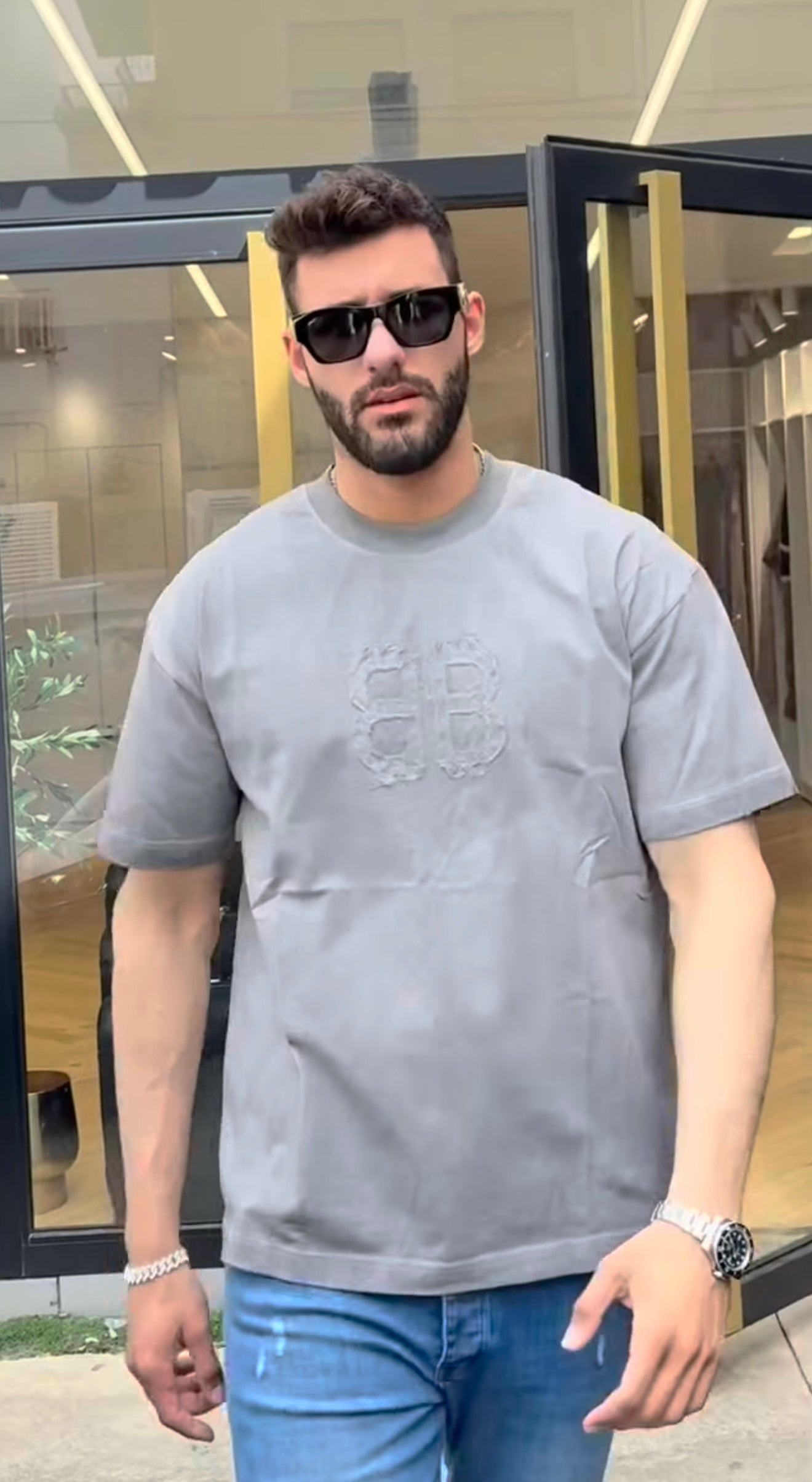 BB