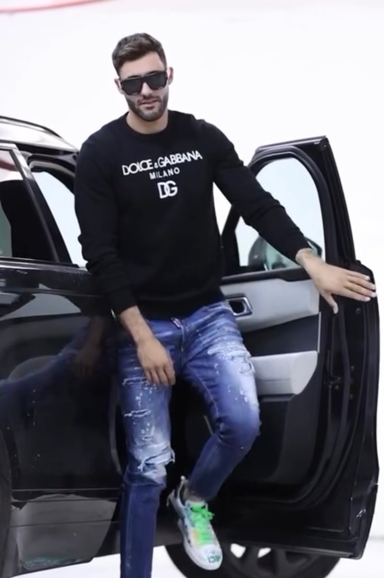 DG